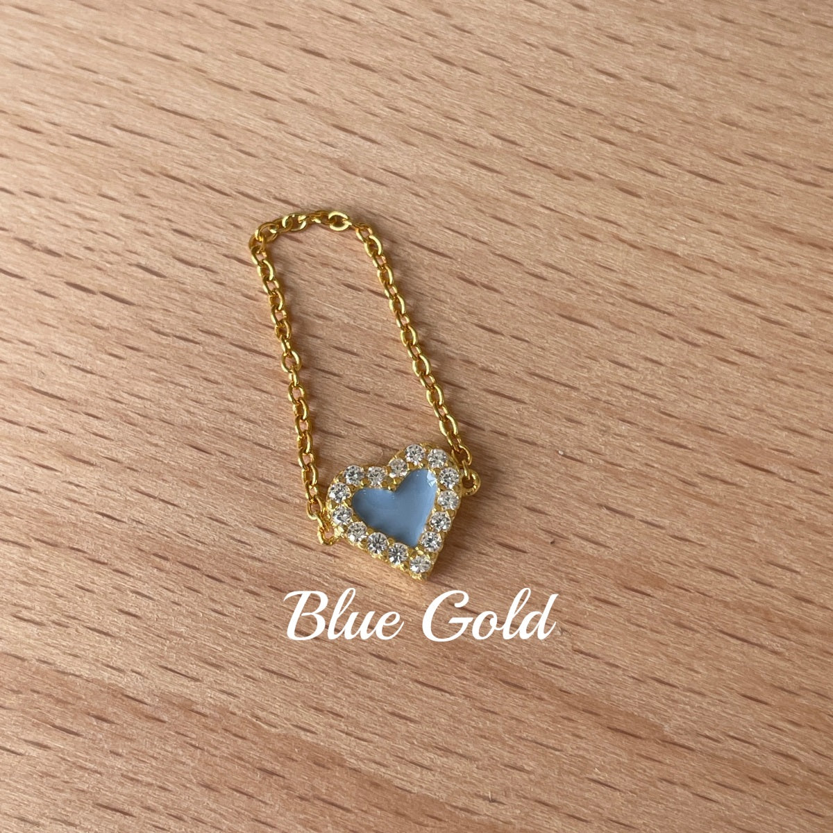Anillo corazón azul chapeado oro 18K