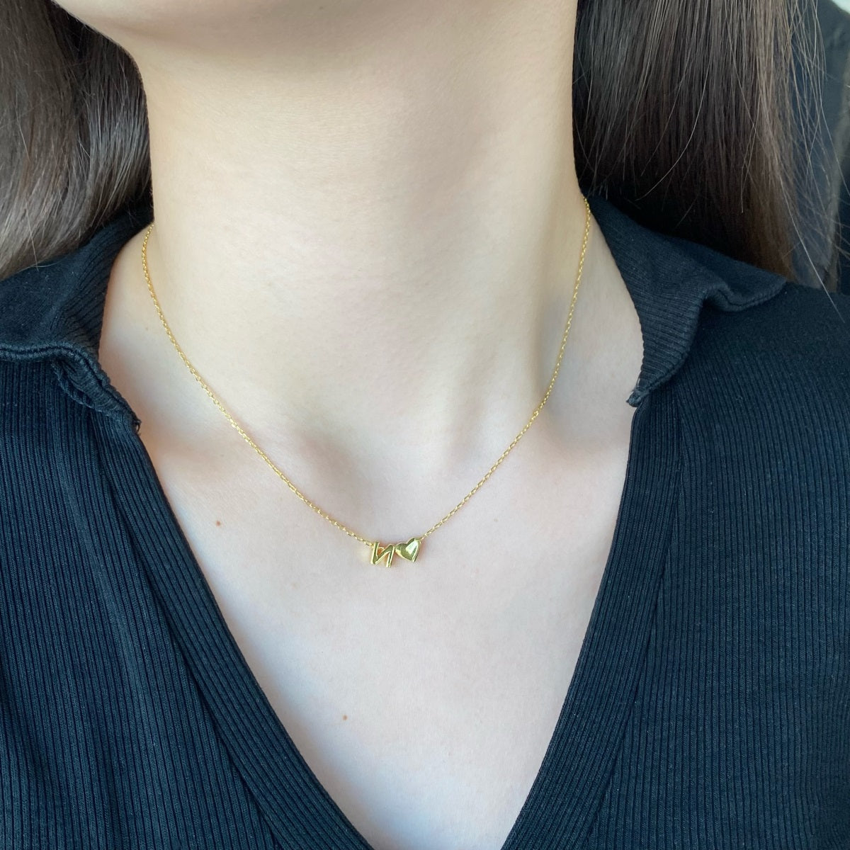 Cadena baño de Oro 18 K con dije corazón y letra N