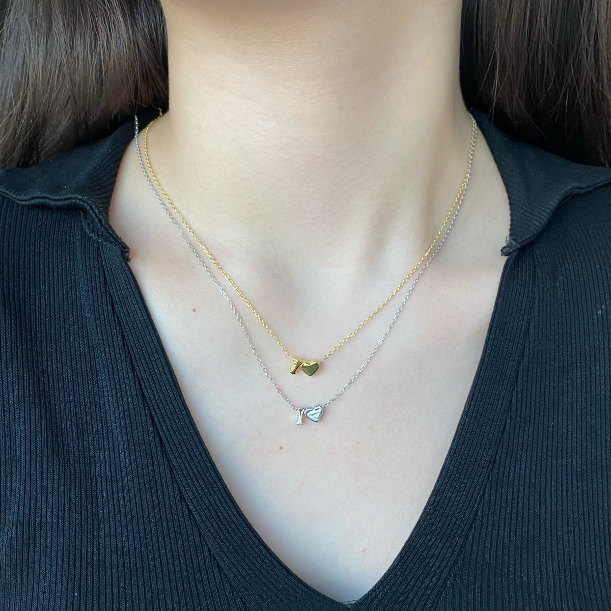 Cadena baño Oro 18K con dije corazón y letra I