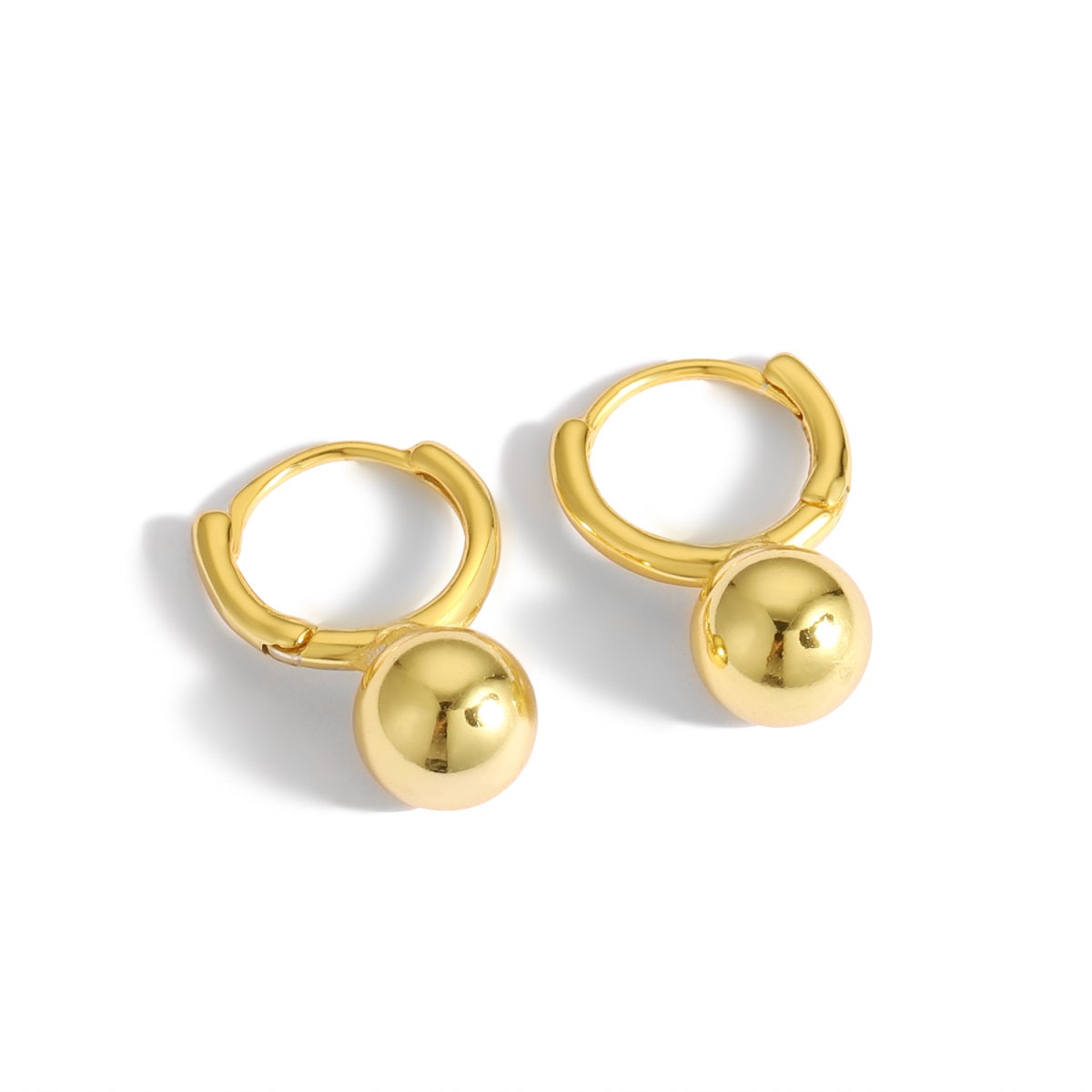 Arracada con baño de oro 18 k sobre plata