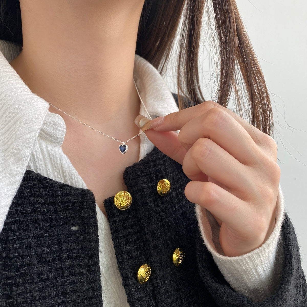 Cadena plata con dije de Zirconia corazón azul Indigo