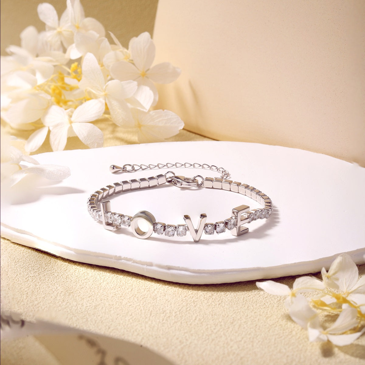 Pulsera LOVE plata -zirconias blancas
