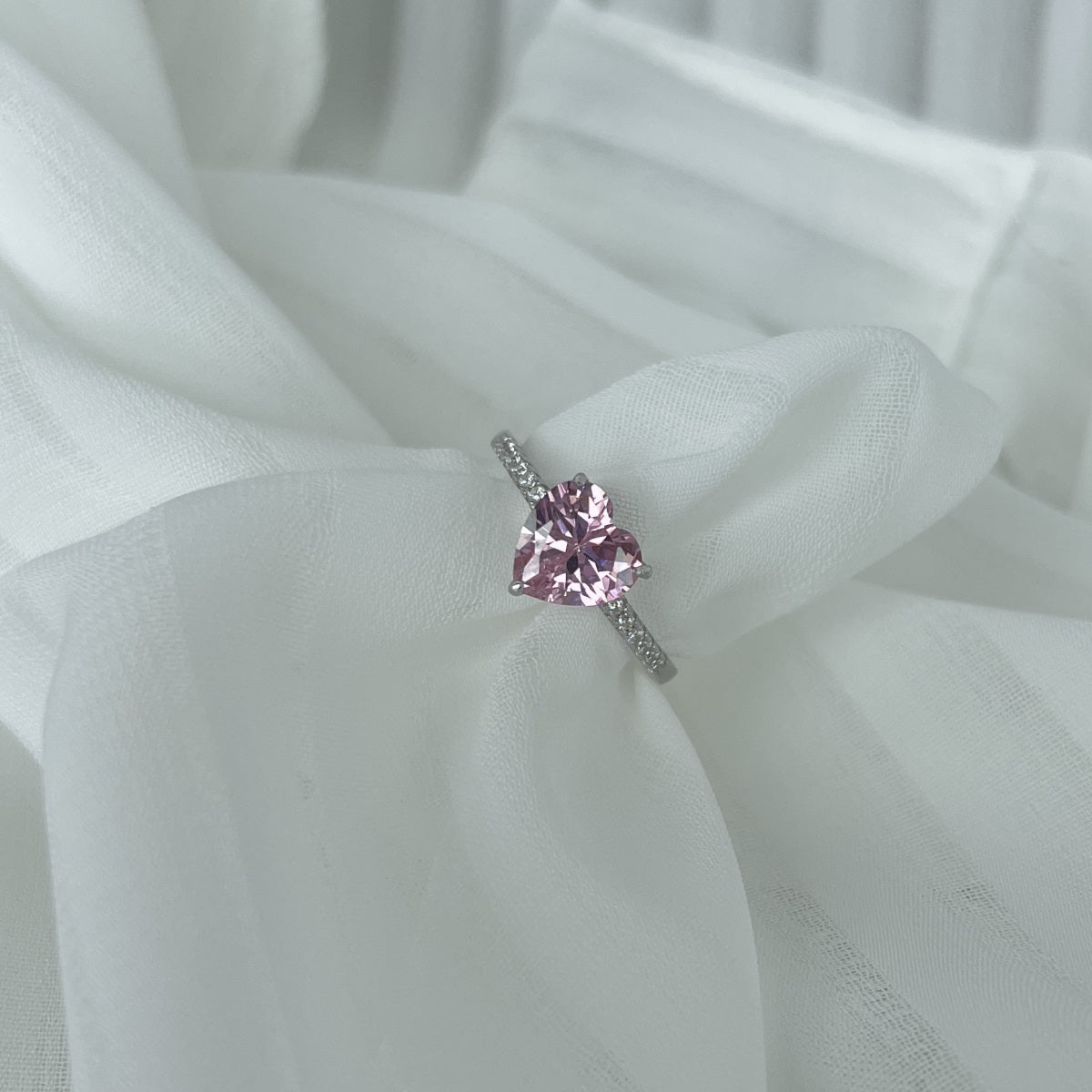 Anillo plata zirconia corazón rosa